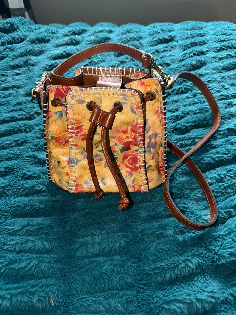 Patricia Nash Floral Yellow Drawstring Crossbody Bag with Brown Trim